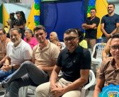 VEREADORES PRESTIGIAM DESFILE CÍVICO